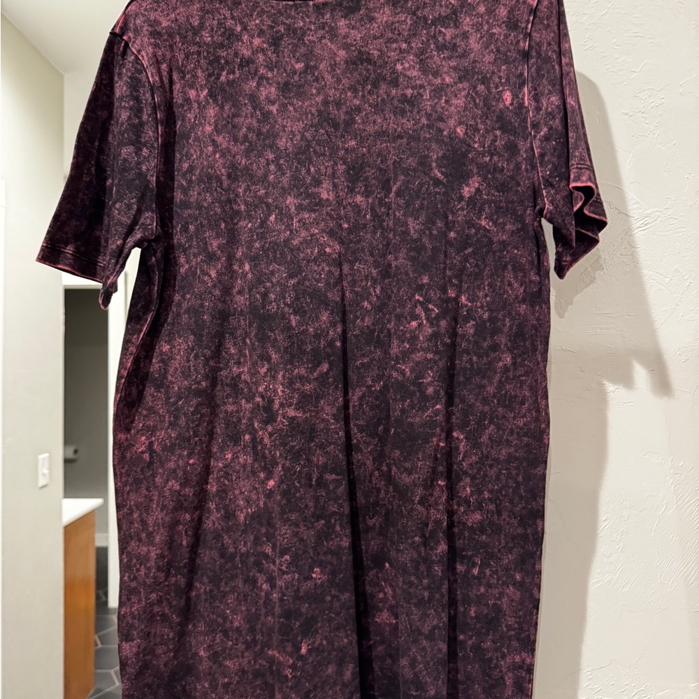Zenana Outfitters Black Acid Wash Tee - Picture 3 of 4